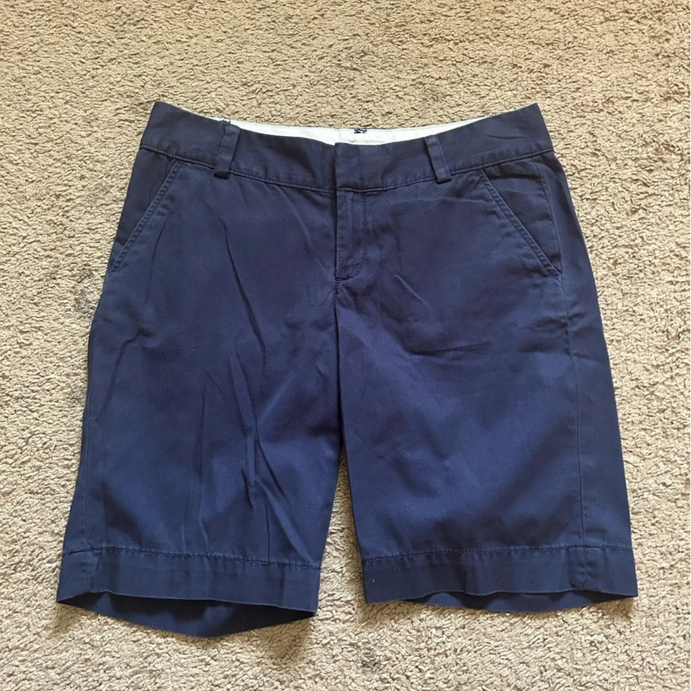 Lilly Pulitzer Chipper Navy Beach Twill Cotton Bermuda Shorts 10” inseam Size 4